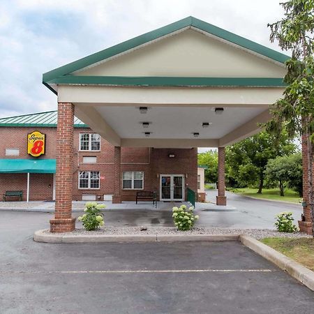 Executive East Syracuse Hotel Exterior foto