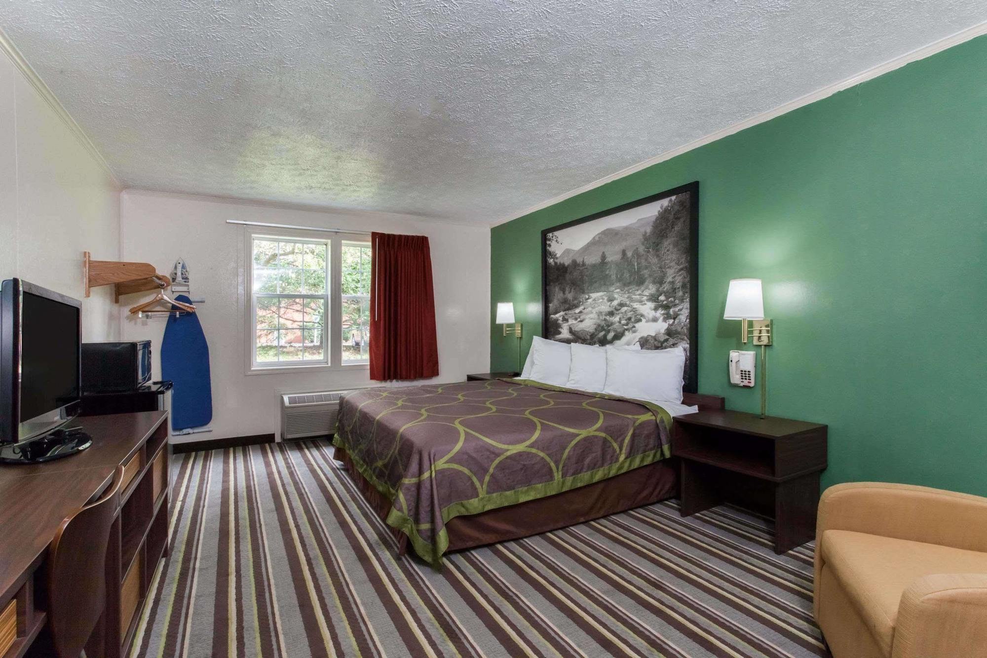 Executive East Syracuse Hotel Exterior foto